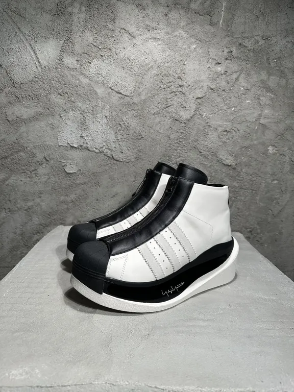 Y3 Shoe 